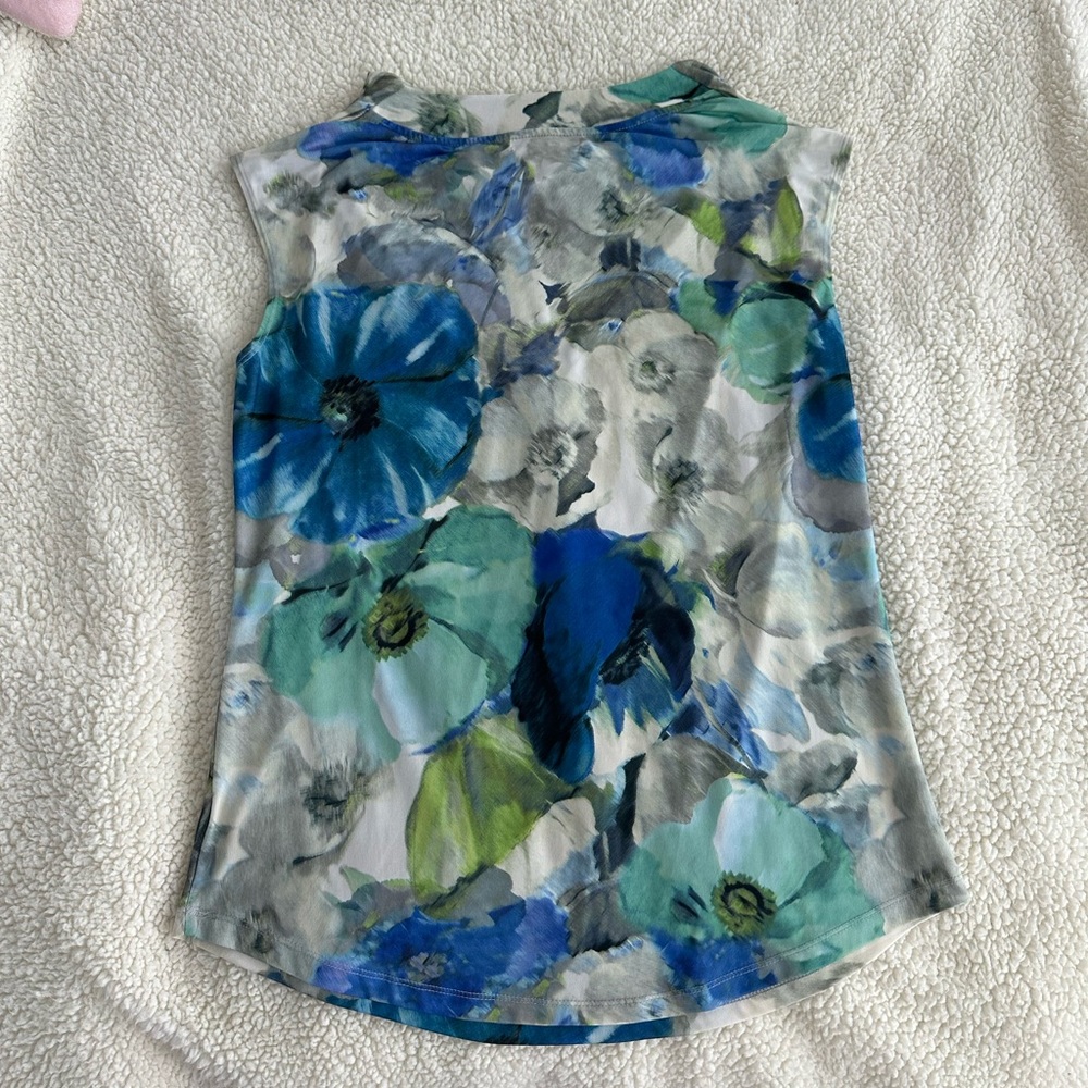 Liz Claiborne Sleeveless Green and Blue Top Size Medium - Picture 2 of 3